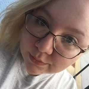 Meet your Posher, Lilli